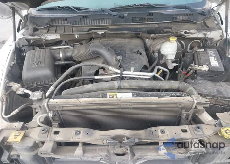 2016 Ram 1500 Big Horn z USA, uszkodzony, nr VIN 1C6RR7GT2GS231719